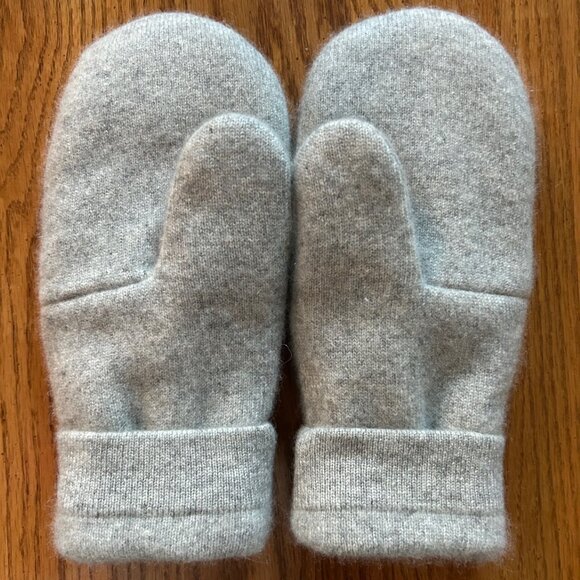 Felted 2-Ply Cashmere Mittens handcrafted from Repurposed Sweater - Gray/Blue - Picture 3 of 4